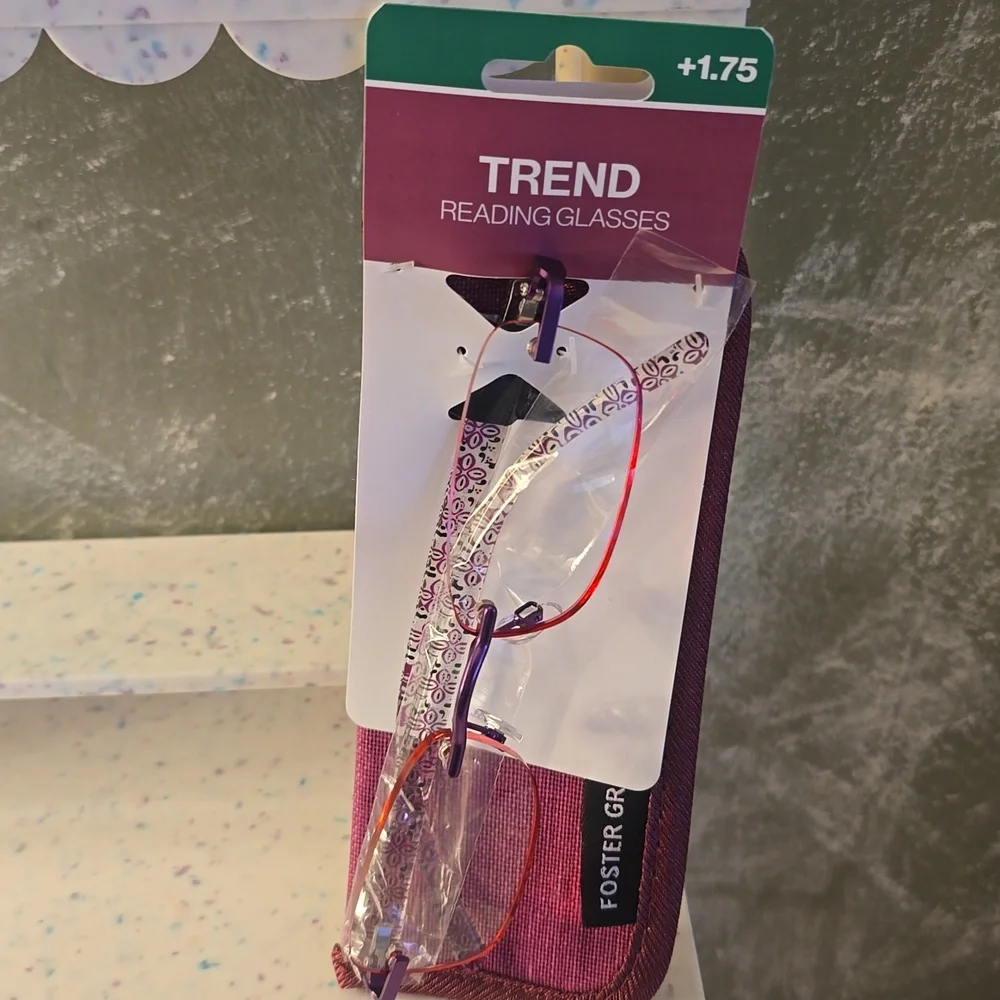 Foster Grant Trend Dani Purple Reading Glasses with Case +1.75 New - Picture 5 of 6